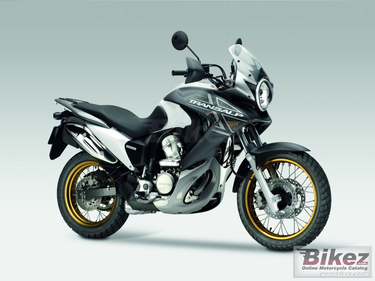 Big Honda xl700v transalp picture and wallpaper from Bikez.com